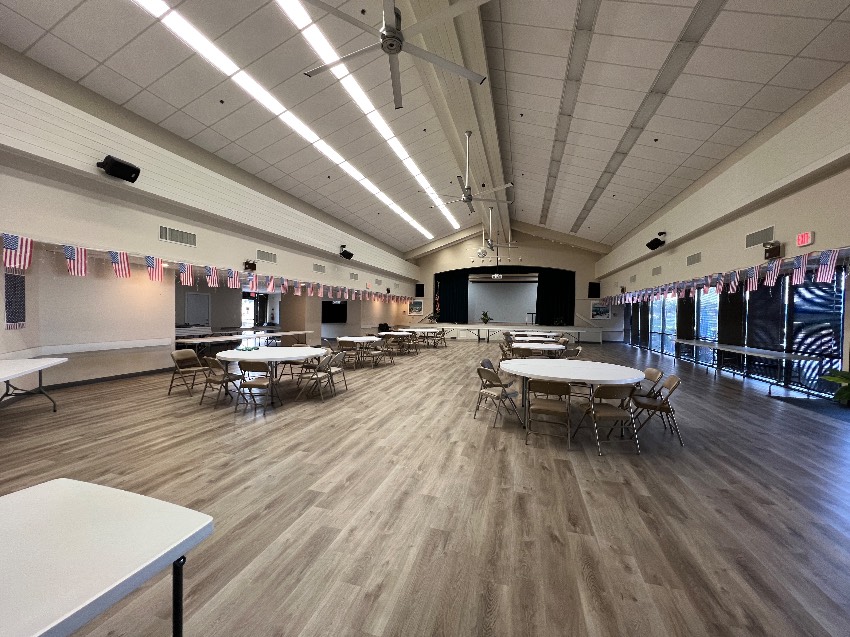 6253 Chalgrove Circle a Sarasota, FL Mobile or Manufactured Home for Sale